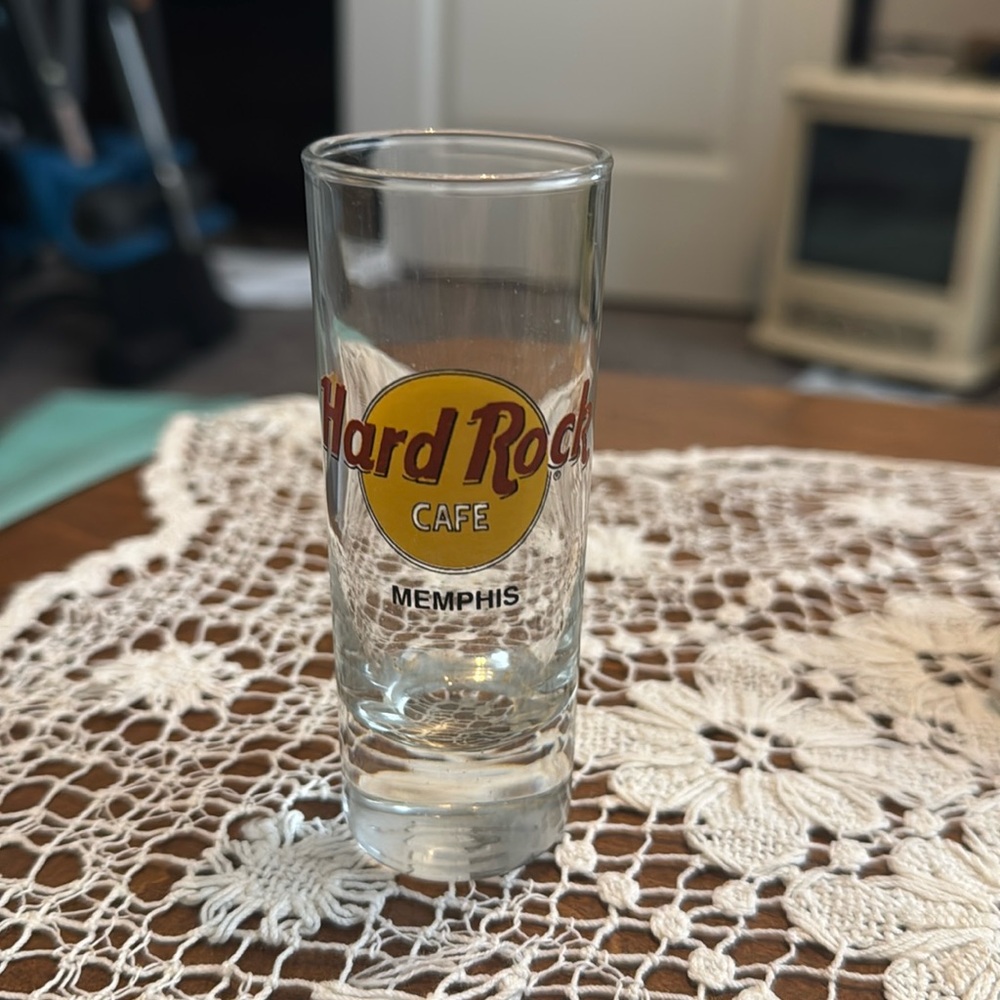 HARD ROCK CAFE MEMPHIS SHOT GLASS